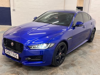 Used Jaguar XE 2017 for sale - 77386868: Photo