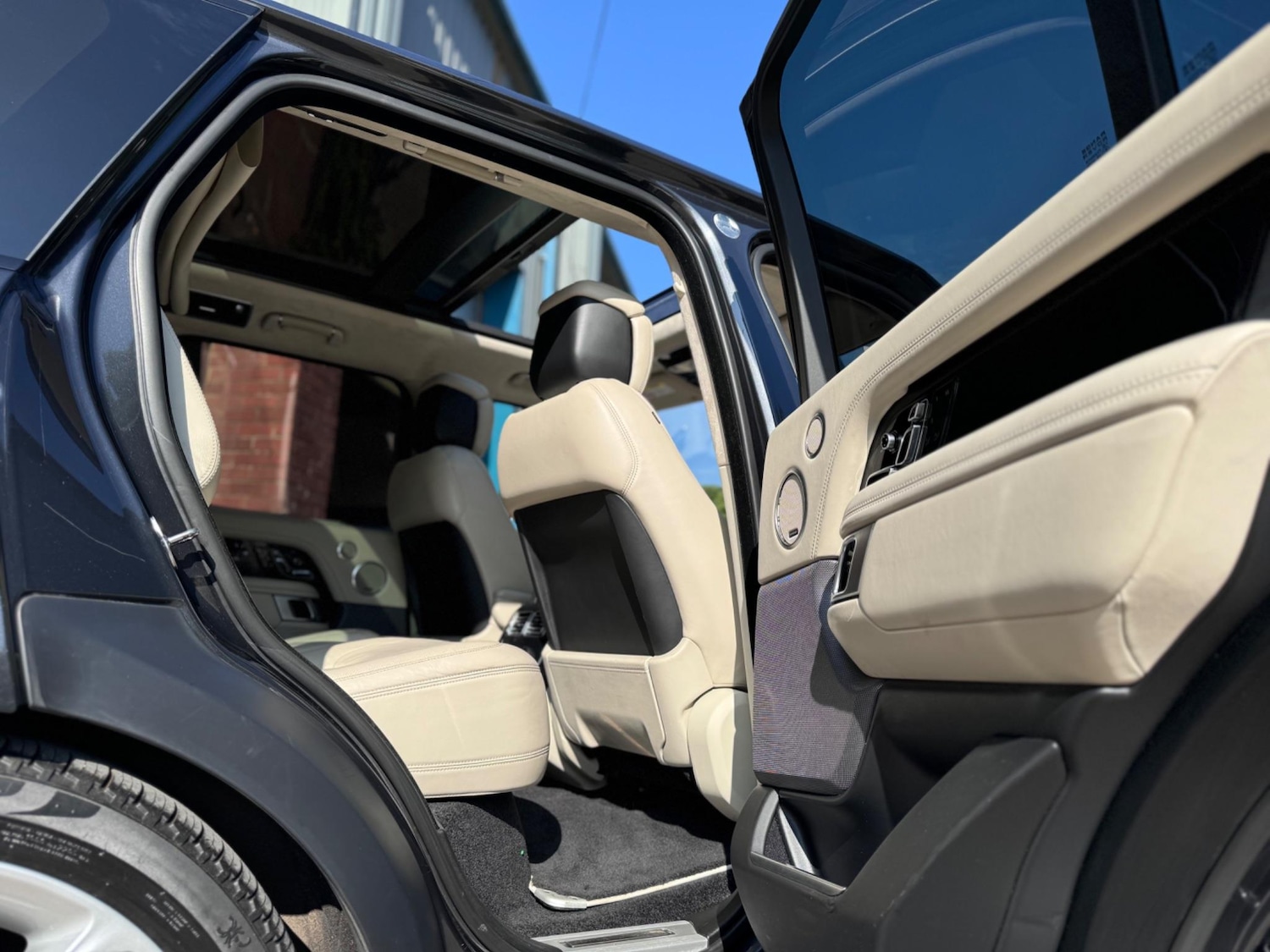 Used Land Rover Range Rover 2019 for sale - 76137295: Photo 31