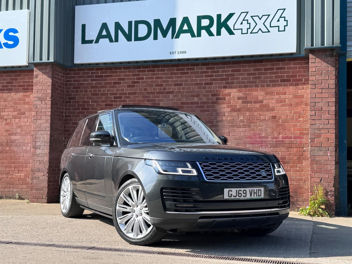 Used Land Rover Range Rover 2019 for sale - 76137295: Photo 7