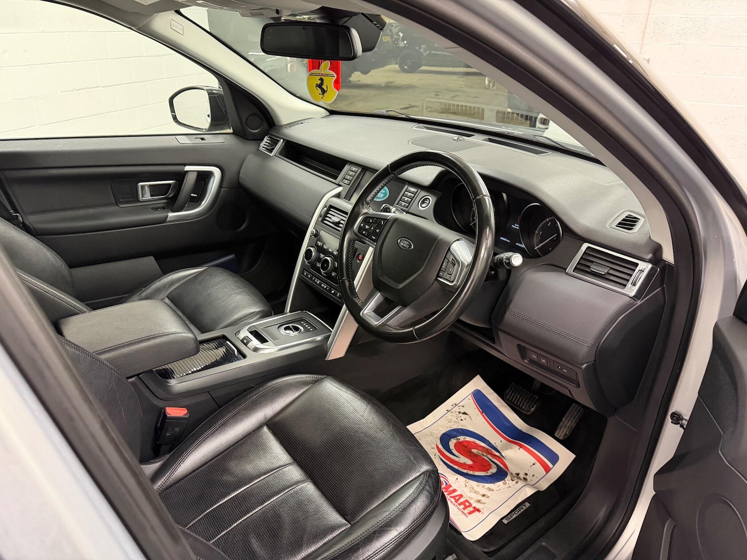 Used Land Rover Discovery Sport 2018 for sale - 76913130: Photo 10