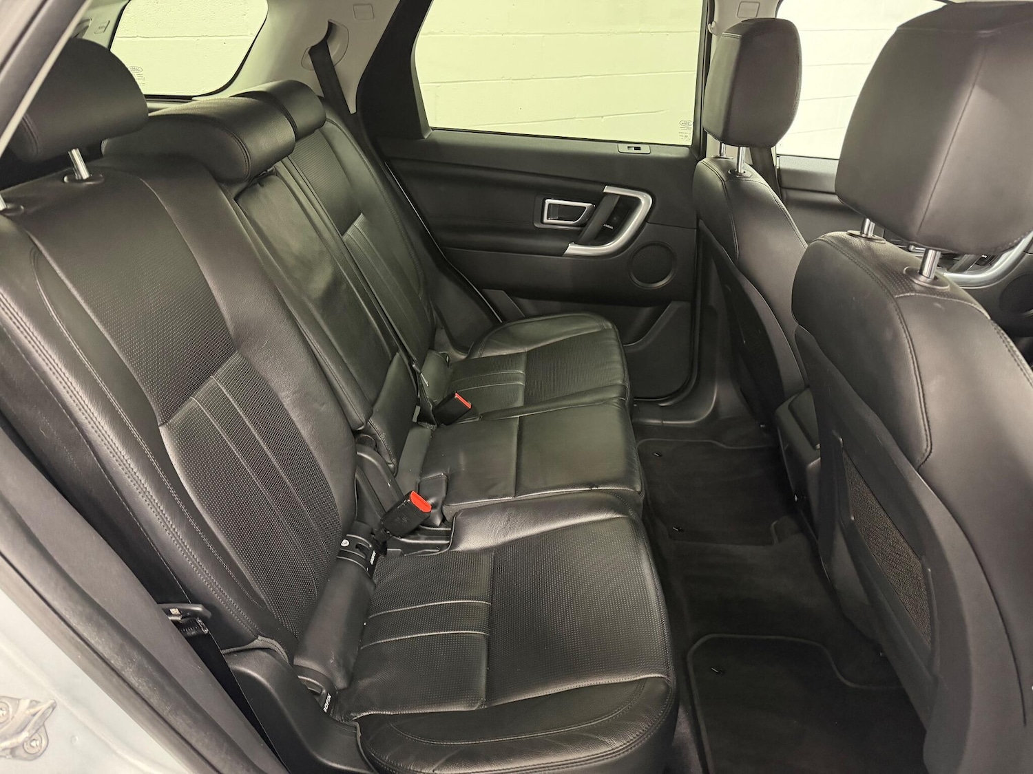 Used Land Rover Discovery Sport 2018 for sale - 76913130: Photo 13