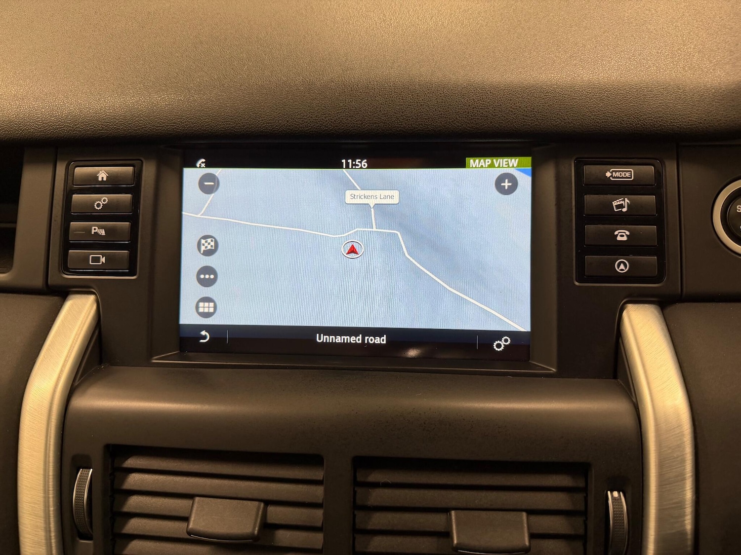 Used Land Rover Discovery Sport 2018 for sale - 76913130: Photo 26