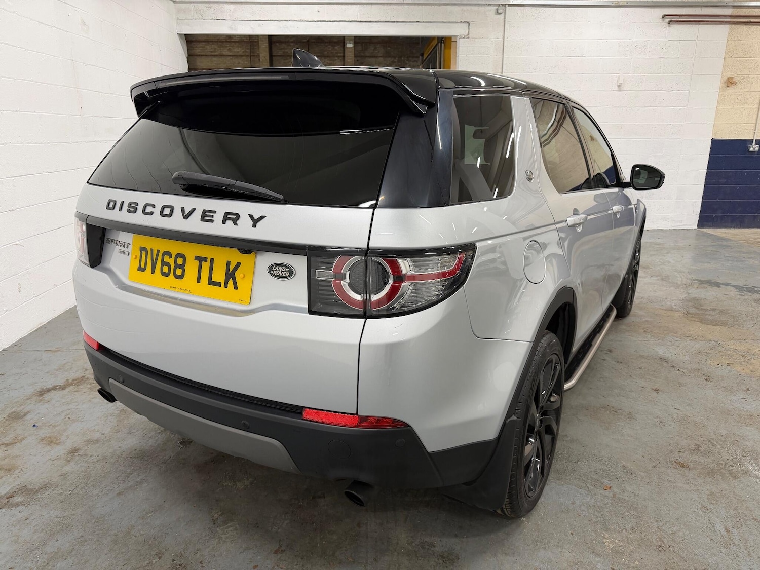 Used Land Rover Discovery Sport 2018 for sale - 76913130: Photo 8