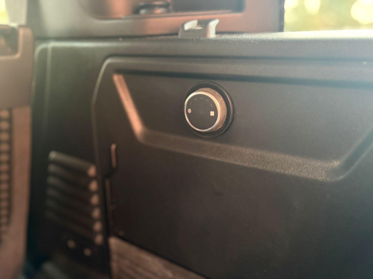 Used Land Rover Defender 2021 for sale - 77560033: Photo 14