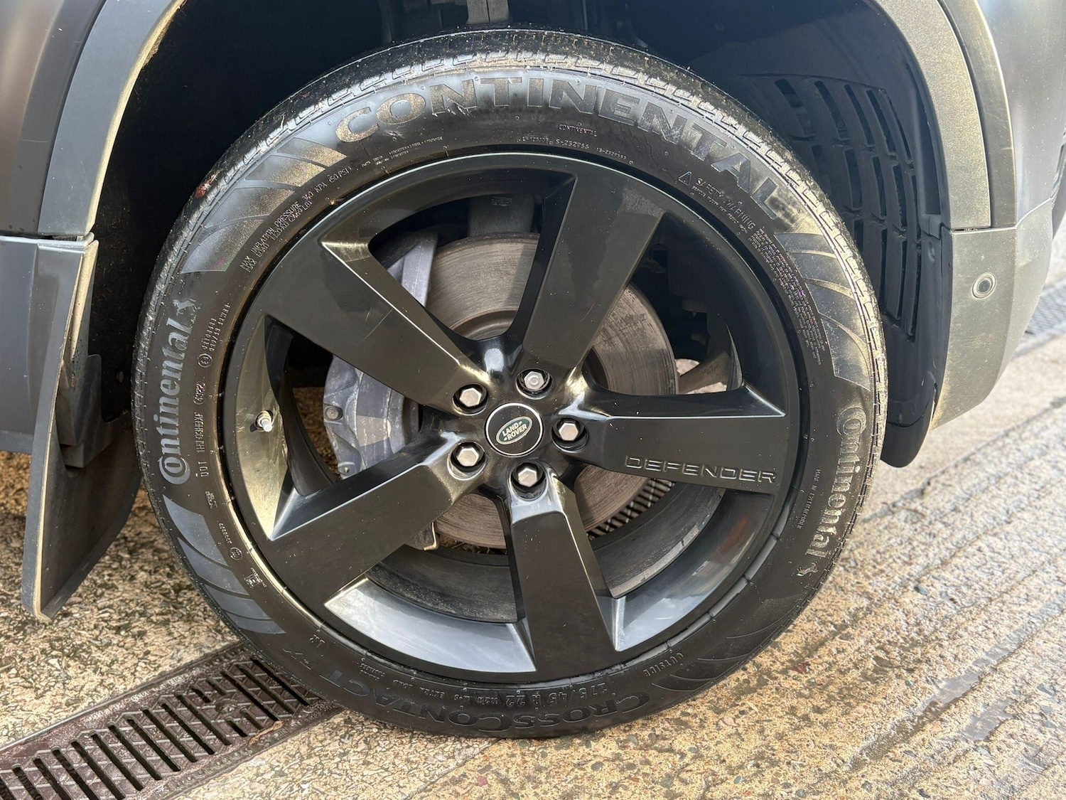 Used Land Rover Defender 2021 for sale - 77560033: Photo 42