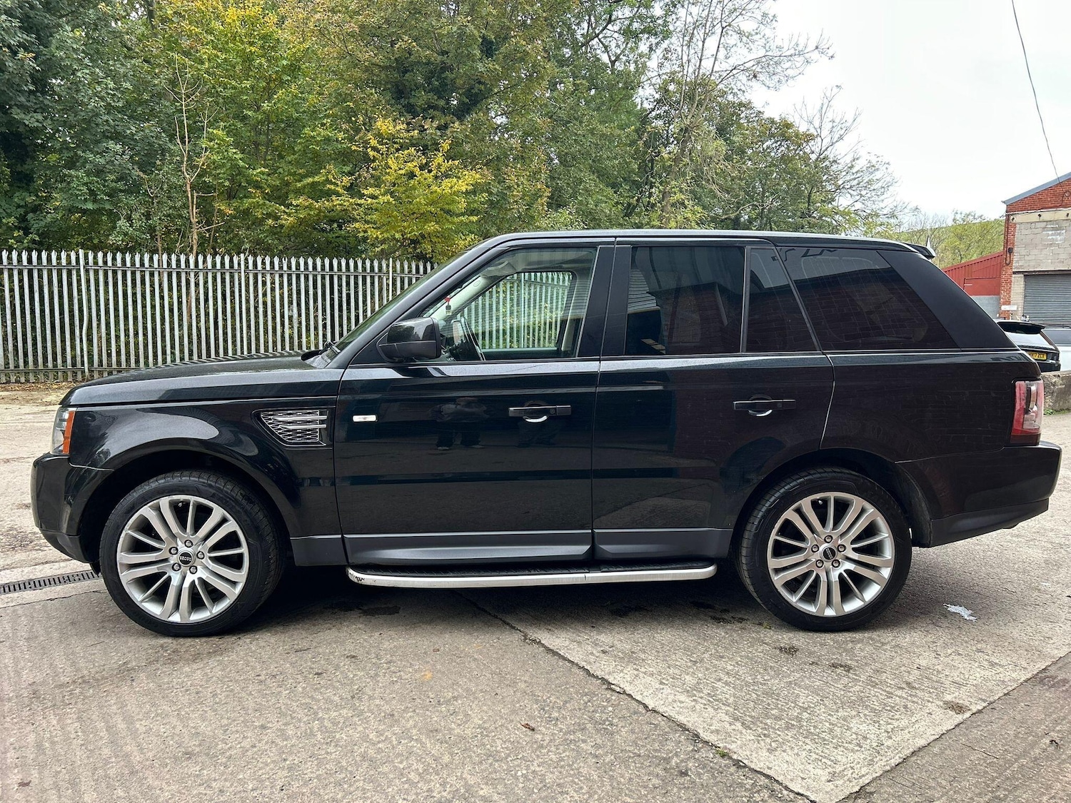 Used Land Rover Range Rover Sport 2012 for sale - 76240124: Photo 14