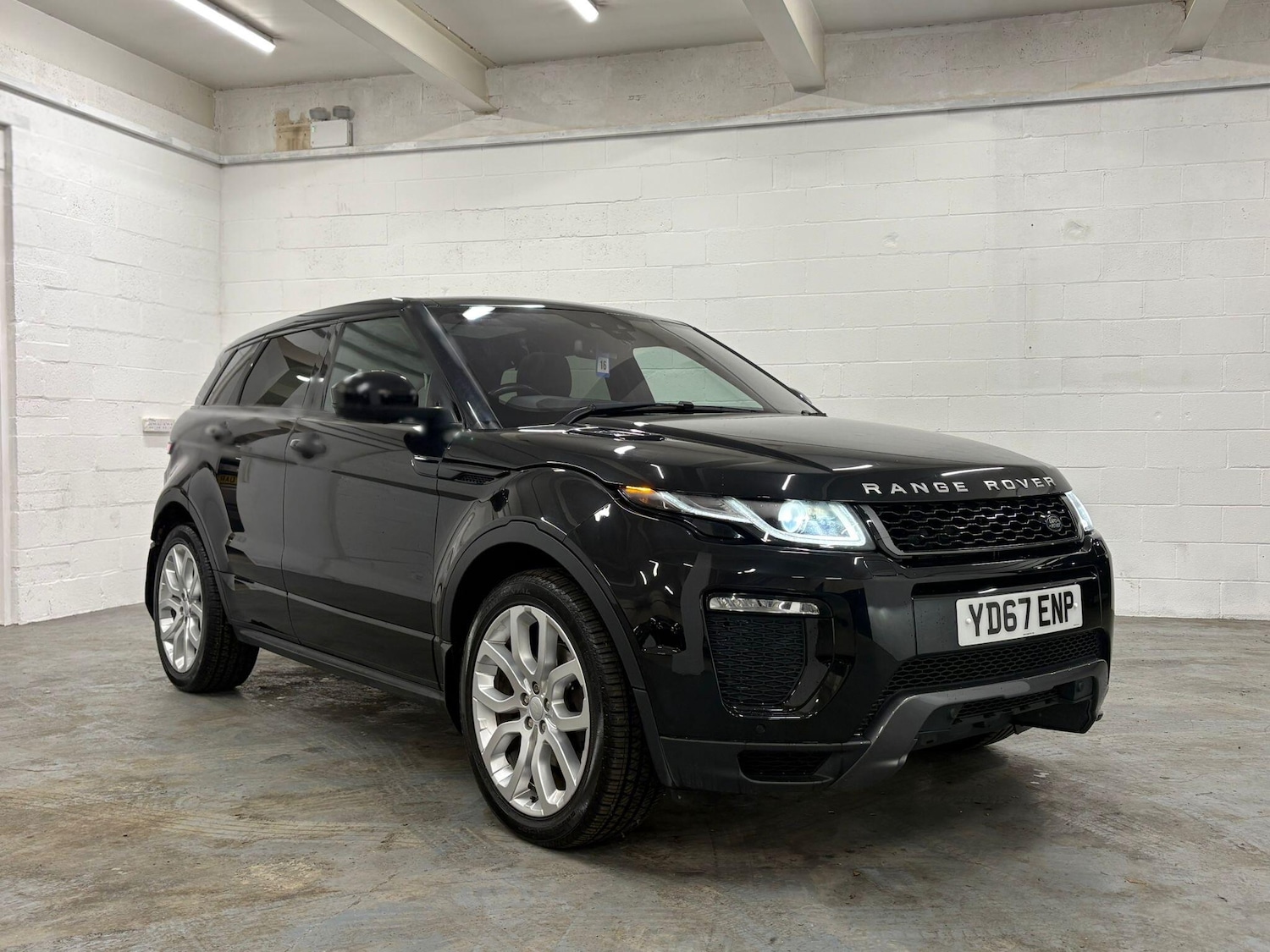 Used Land Rover Range Rover Evoque 2017 for sale - 76620591: Photo 1