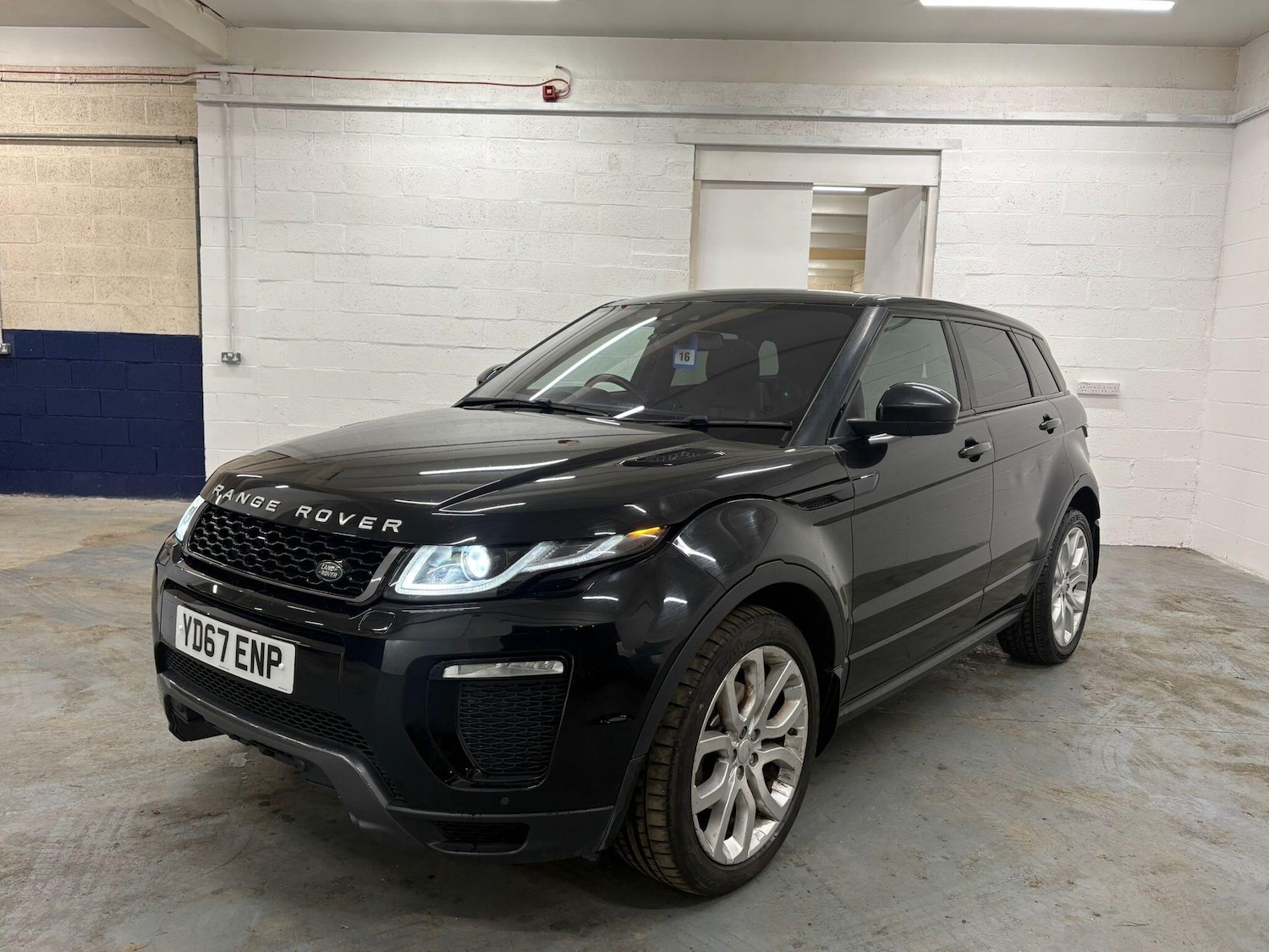 Used Land Rover Range Rover Evoque 2017 for sale - 76620591: Photo 5