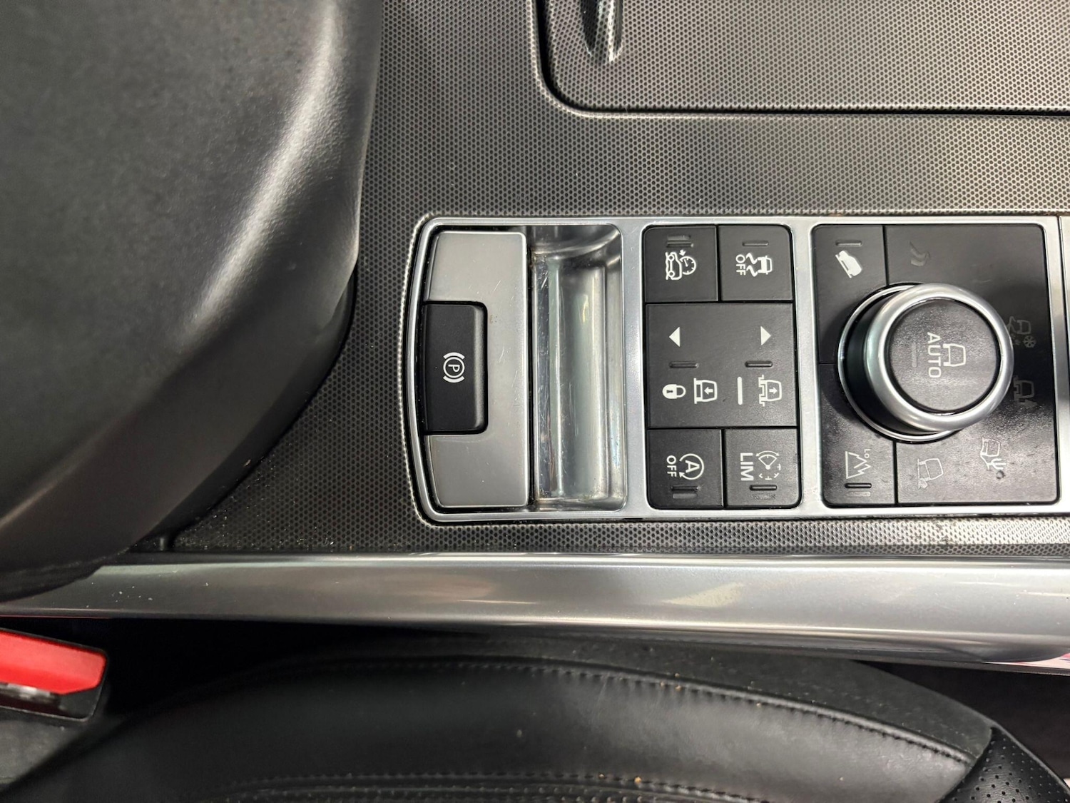 Used Land Rover Range Rover Sport 2017 for sale - 76752632: Photo 41