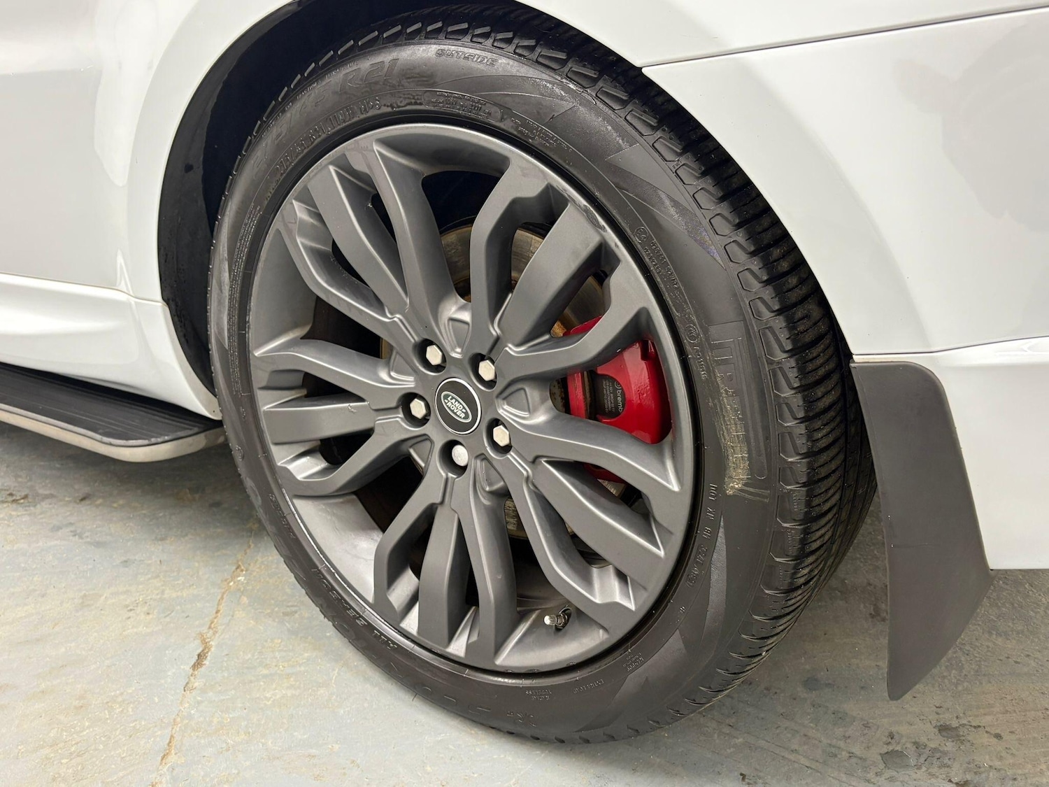 Used Land Rover Range Rover Sport 2017 for sale - 76752632: Photo 9