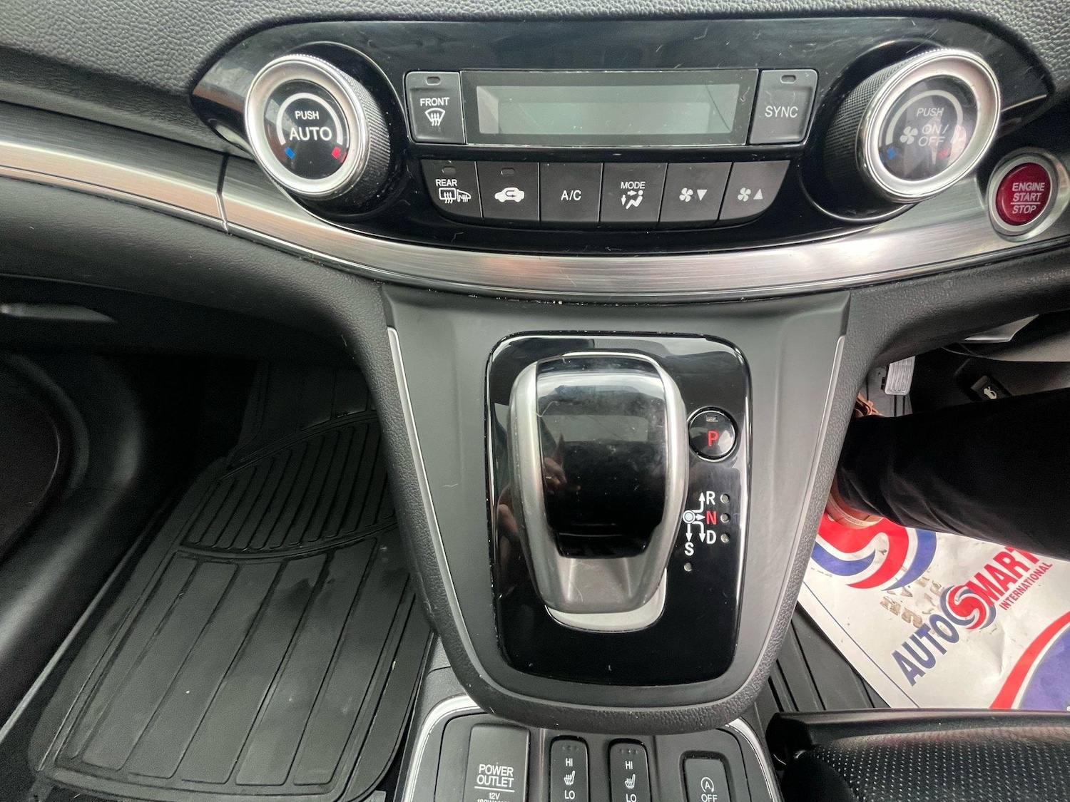 Used Honda CR-V 2017 for sale - 77994400: Photo 14