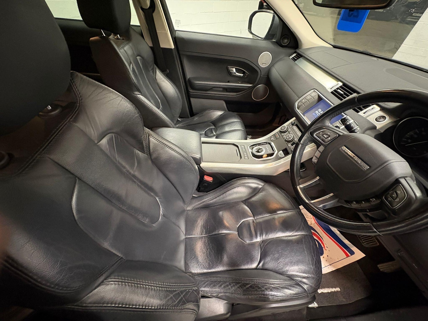 Used Land Rover Range Rover Evoque 2012 for sale - 76659177: Photo 12