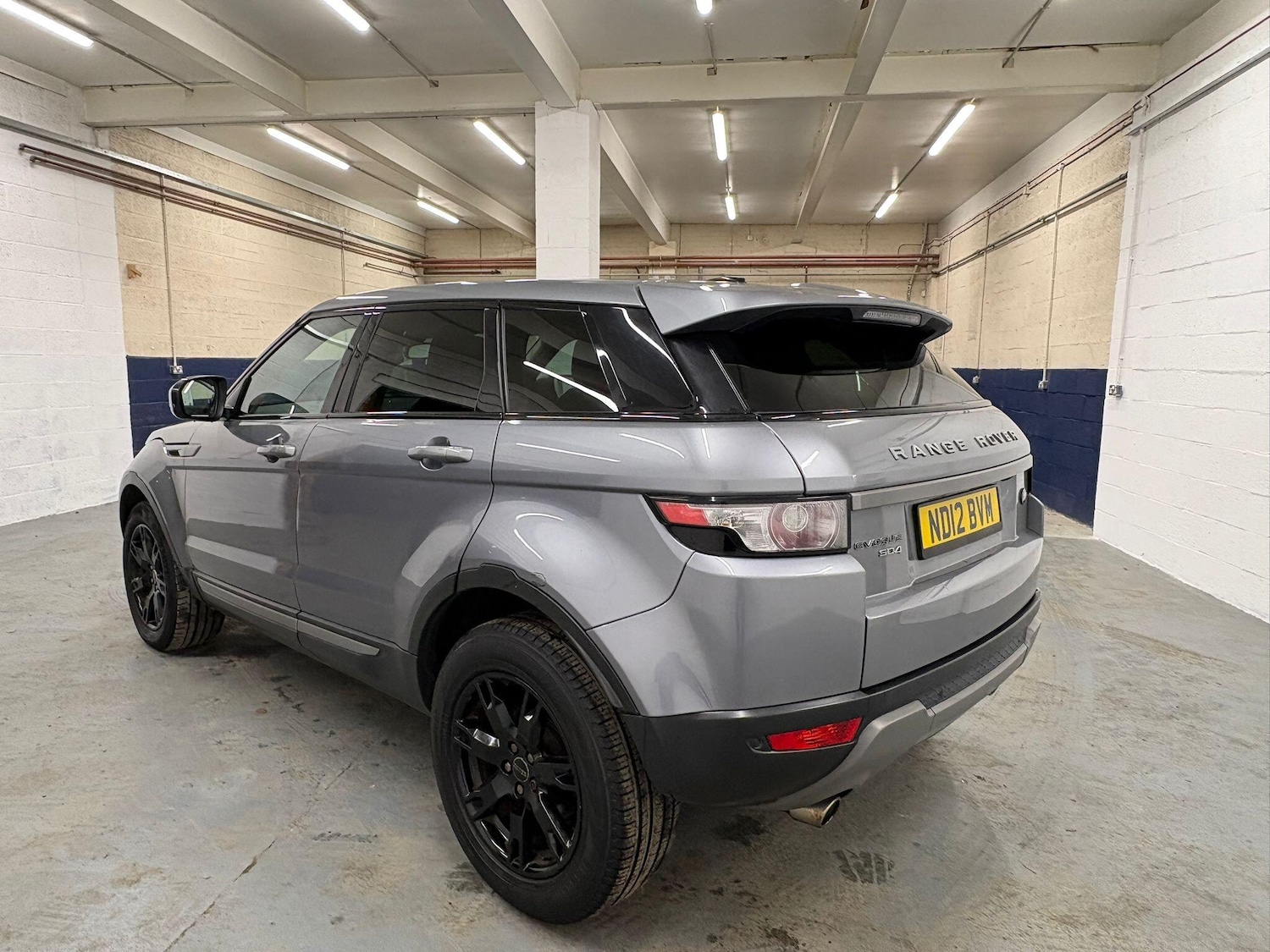 Used Land Rover Range Rover Evoque 2012 for sale - 76659177: Photo 4