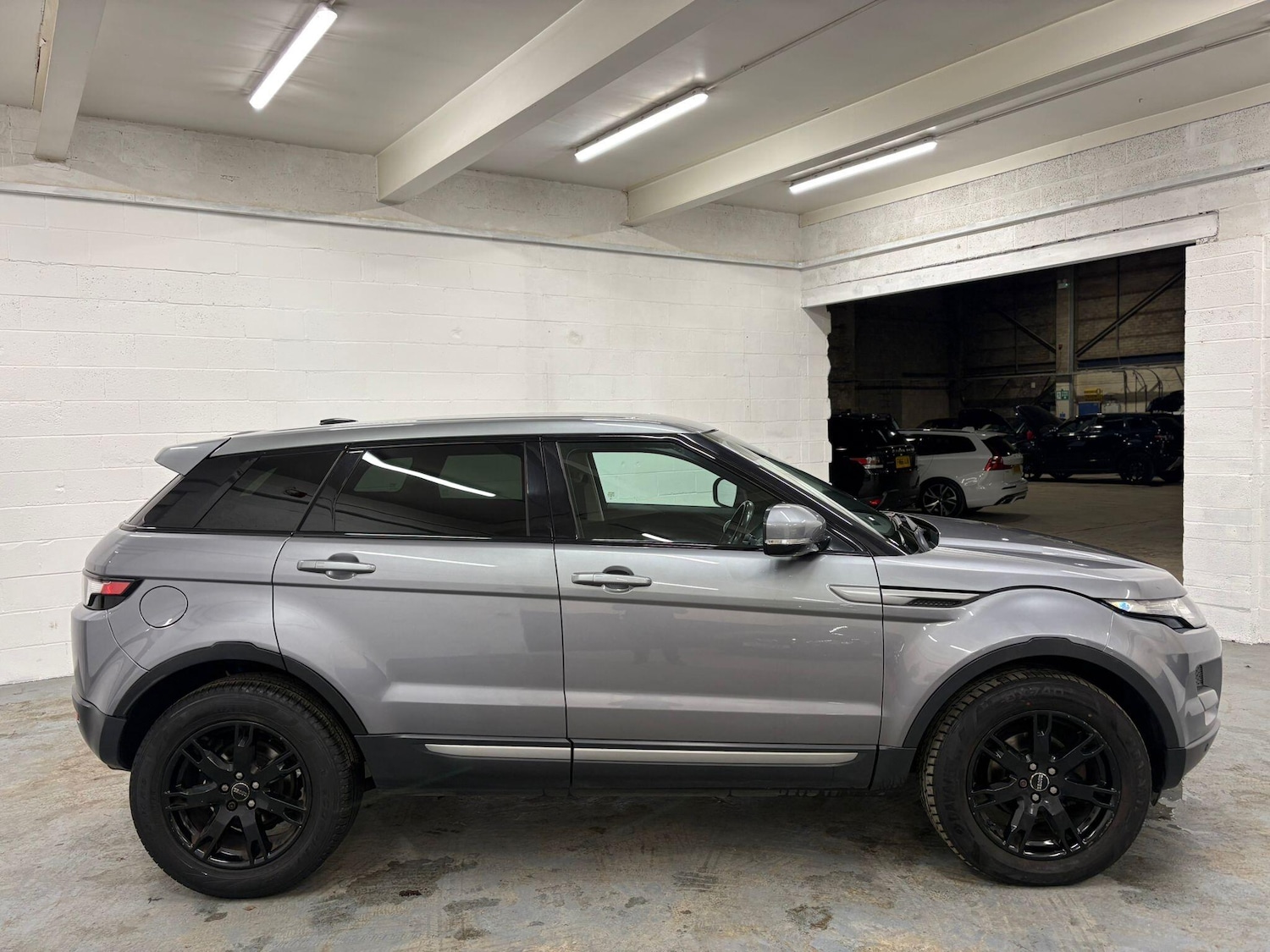 Used Land Rover Range Rover Evoque 2012 for sale - 76659177: Photo 6