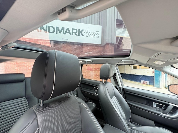 Used Land Rover Discovery Sport 2017 for sale - 76259928: Photo 19