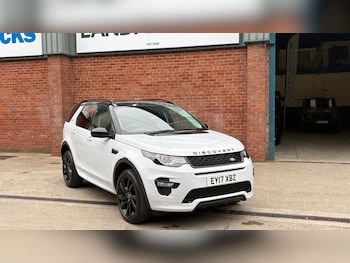 Used Land Rover Discovery Sport 2017 for sale - 76259928: Photo