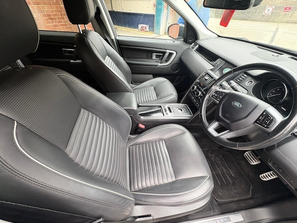 Used Land Rover Discovery Sport 2017 for sale - 76259928: Photo 20