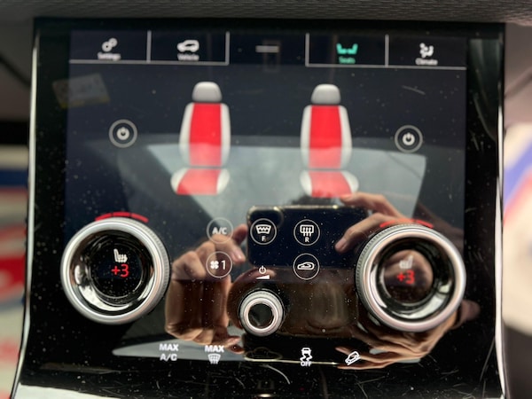 Used Land Rover Range Rover Velar 2018 for sale - 76337711: Photo 30