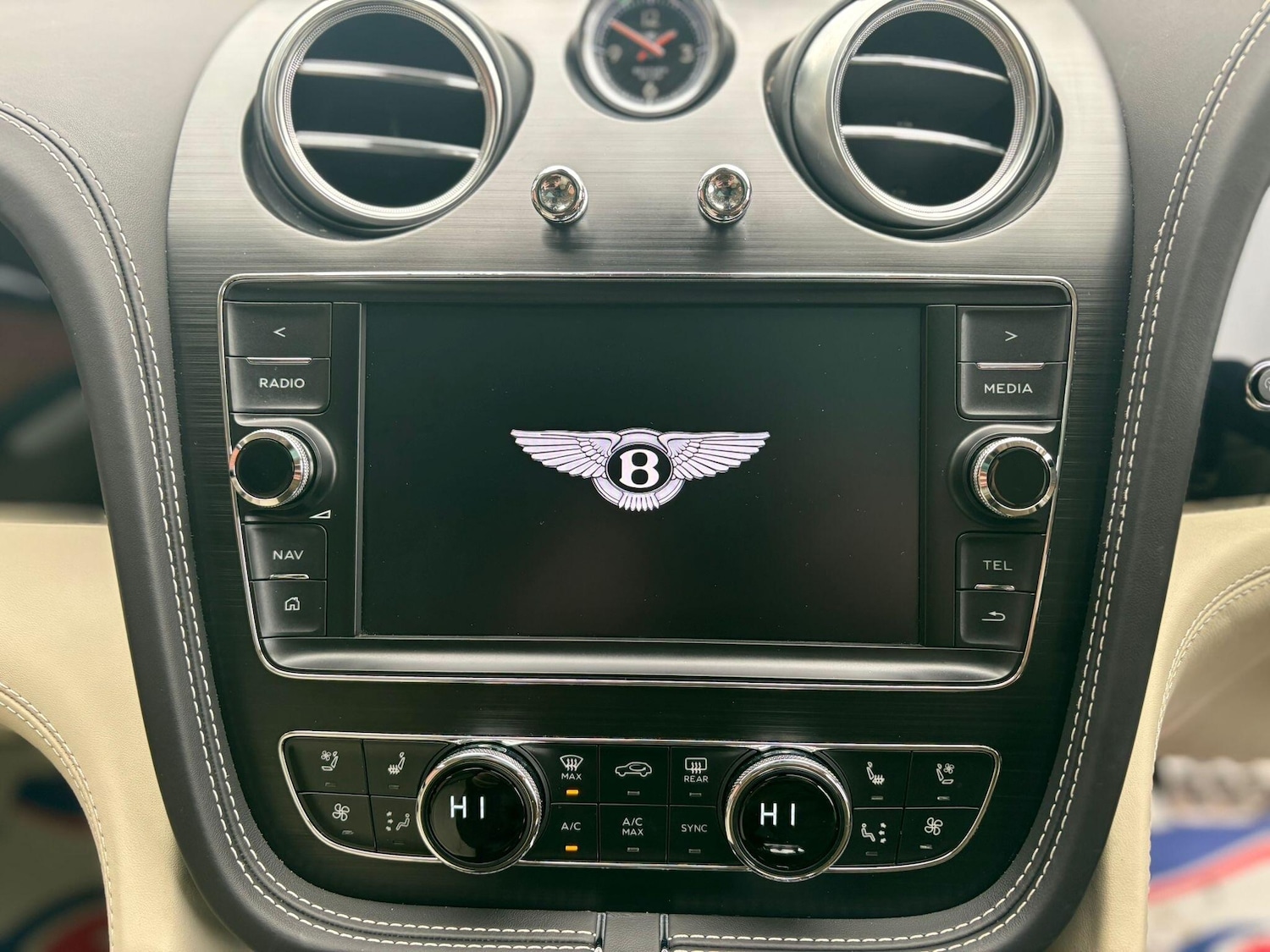 Used Bentley Bentayga 2018 for sale - 76473267: Photo 49