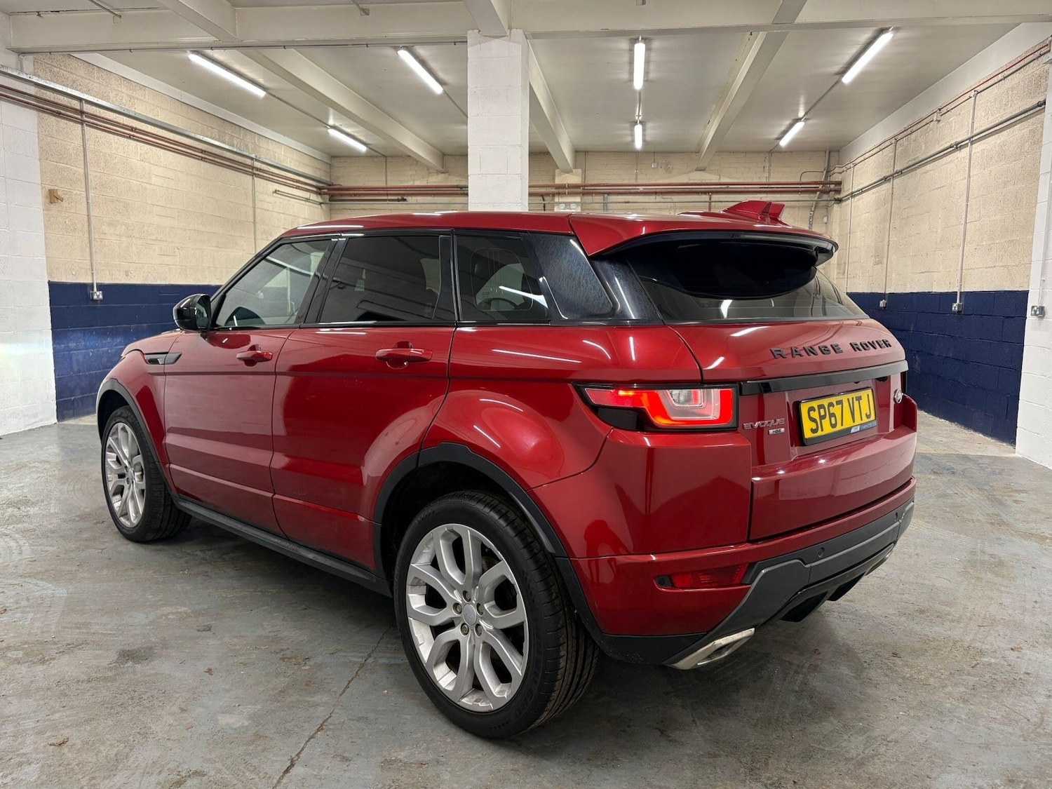 Used Land Rover Range Rover Evoque 2017 for sale - 77455091: Photo 4