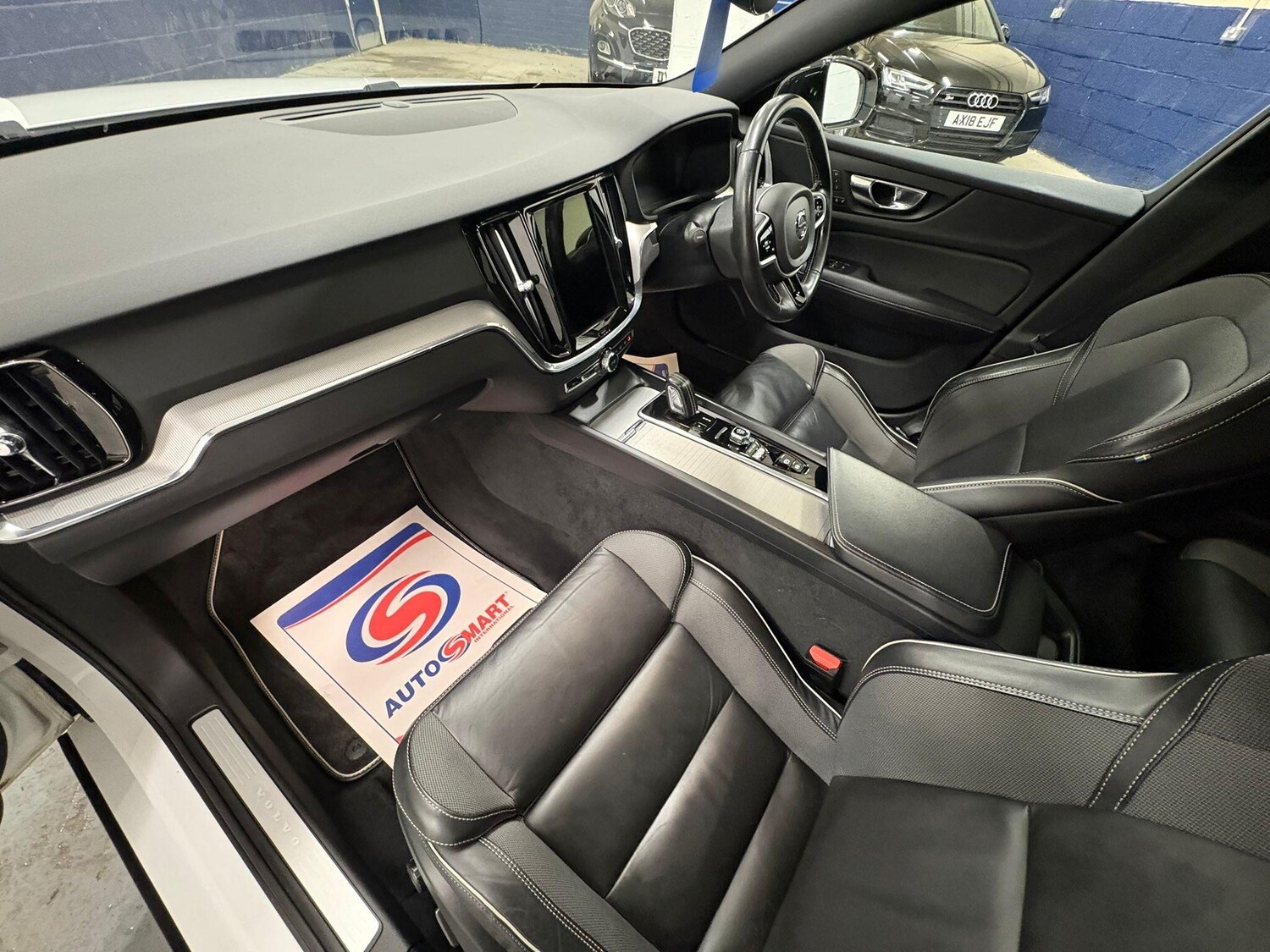 Used Volvo V60 2021 for sale - 76549317: Photo 44