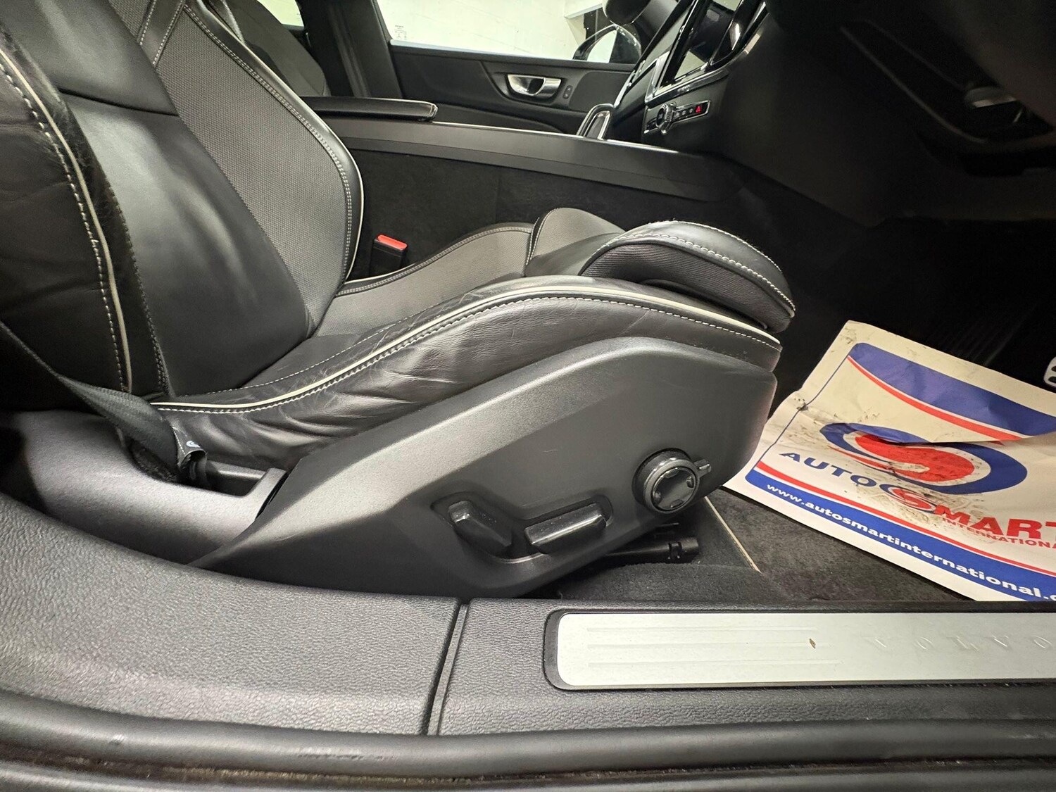 Used Volvo V60 2021 for sale - 76549317: Photo 46