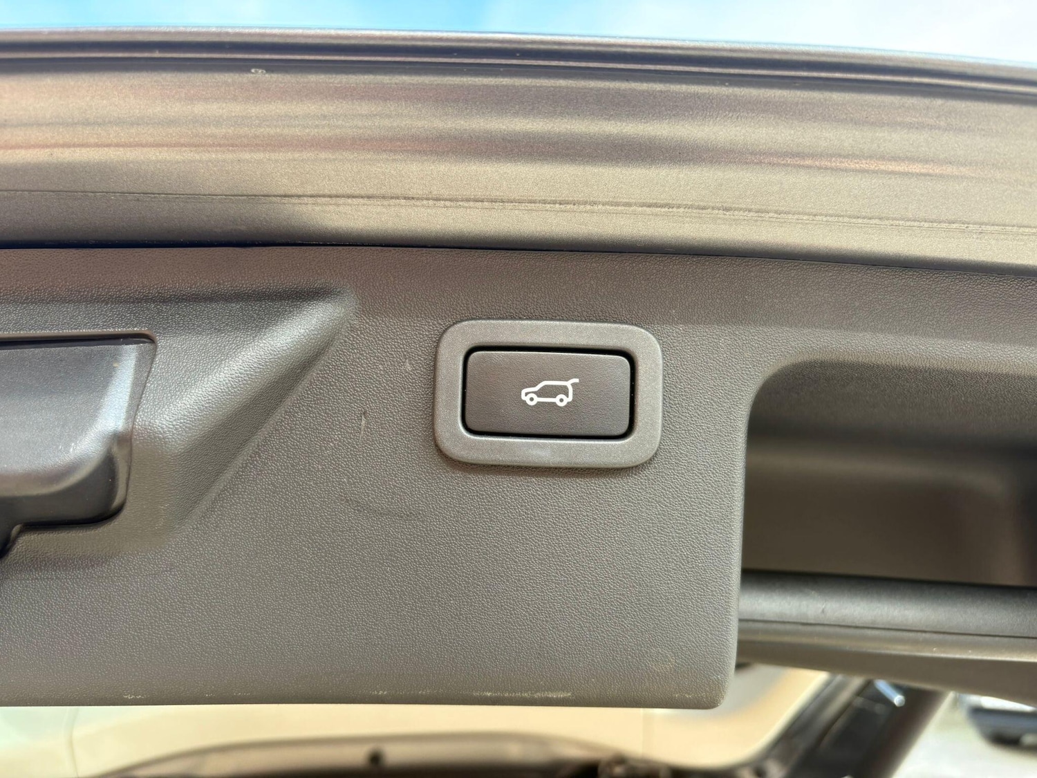 Used Land Rover Discovery Sport 2015 for sale - 76584559: Photo 35