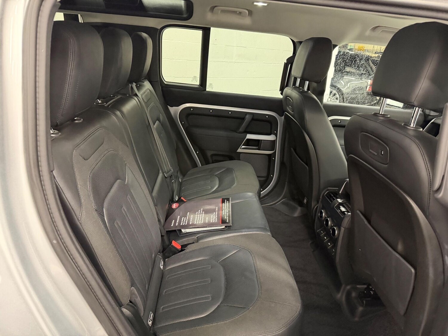 Used Land Rover Defender 2020 for sale - 77753884: Photo 13