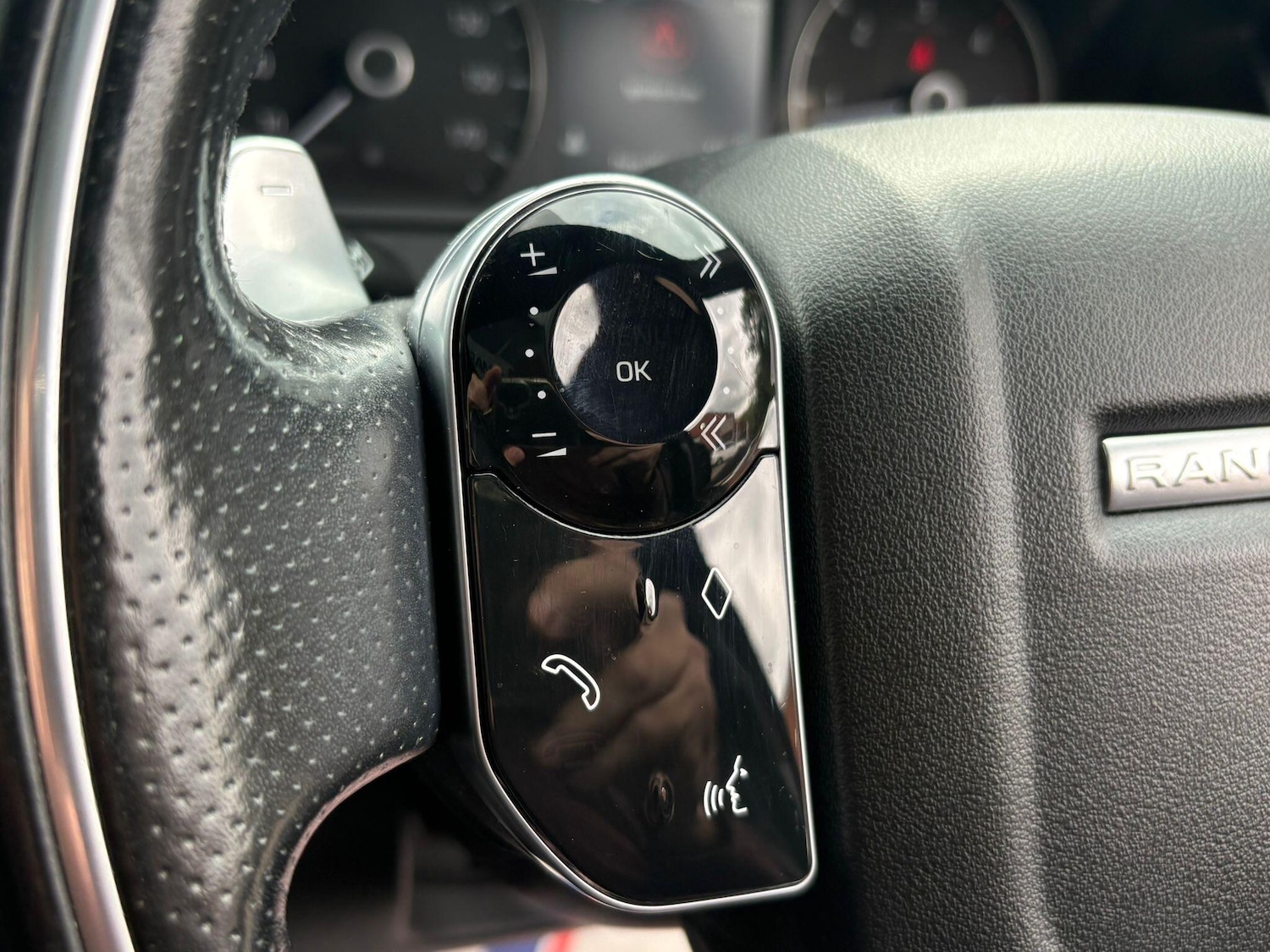 Used Land Rover Range Rover Velar for sale - 77202487: Photo 19