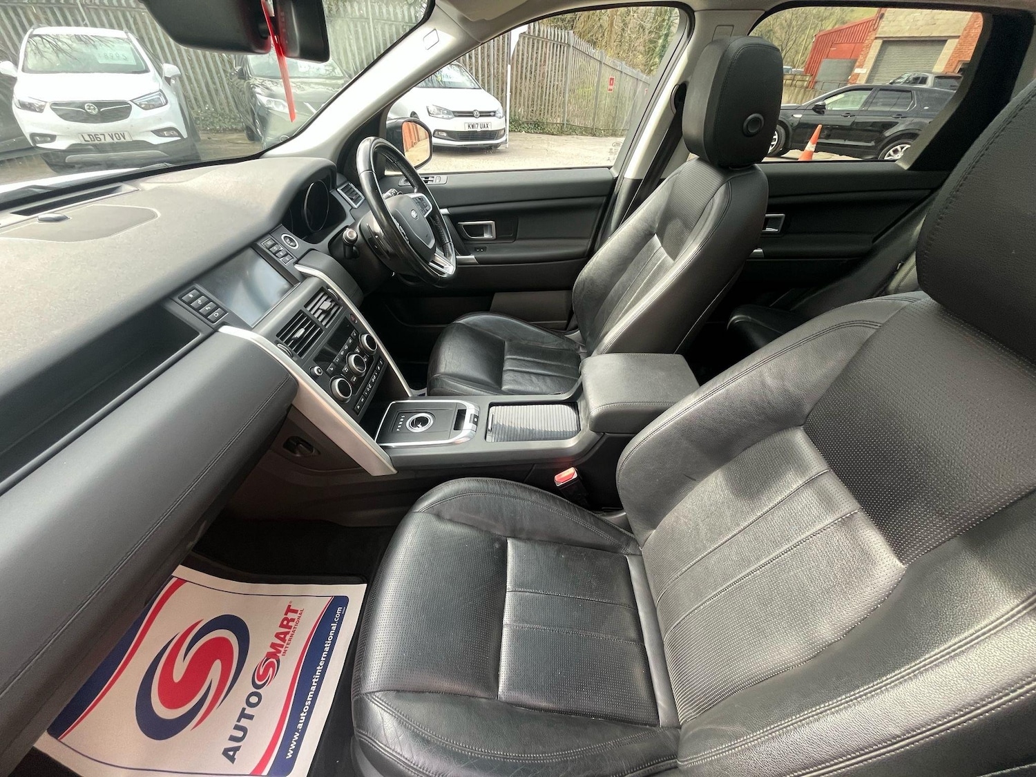 Used Land Rover Discovery Sport 2016 for sale - 76408654: Photo 40