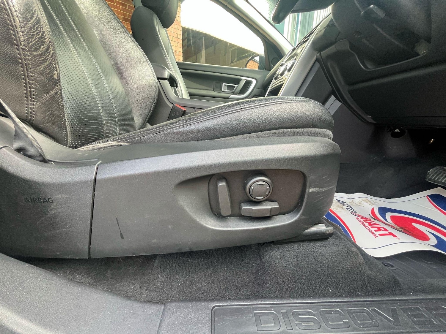 Used Land Rover Discovery Sport 2016 for sale - 76408654: Photo 44