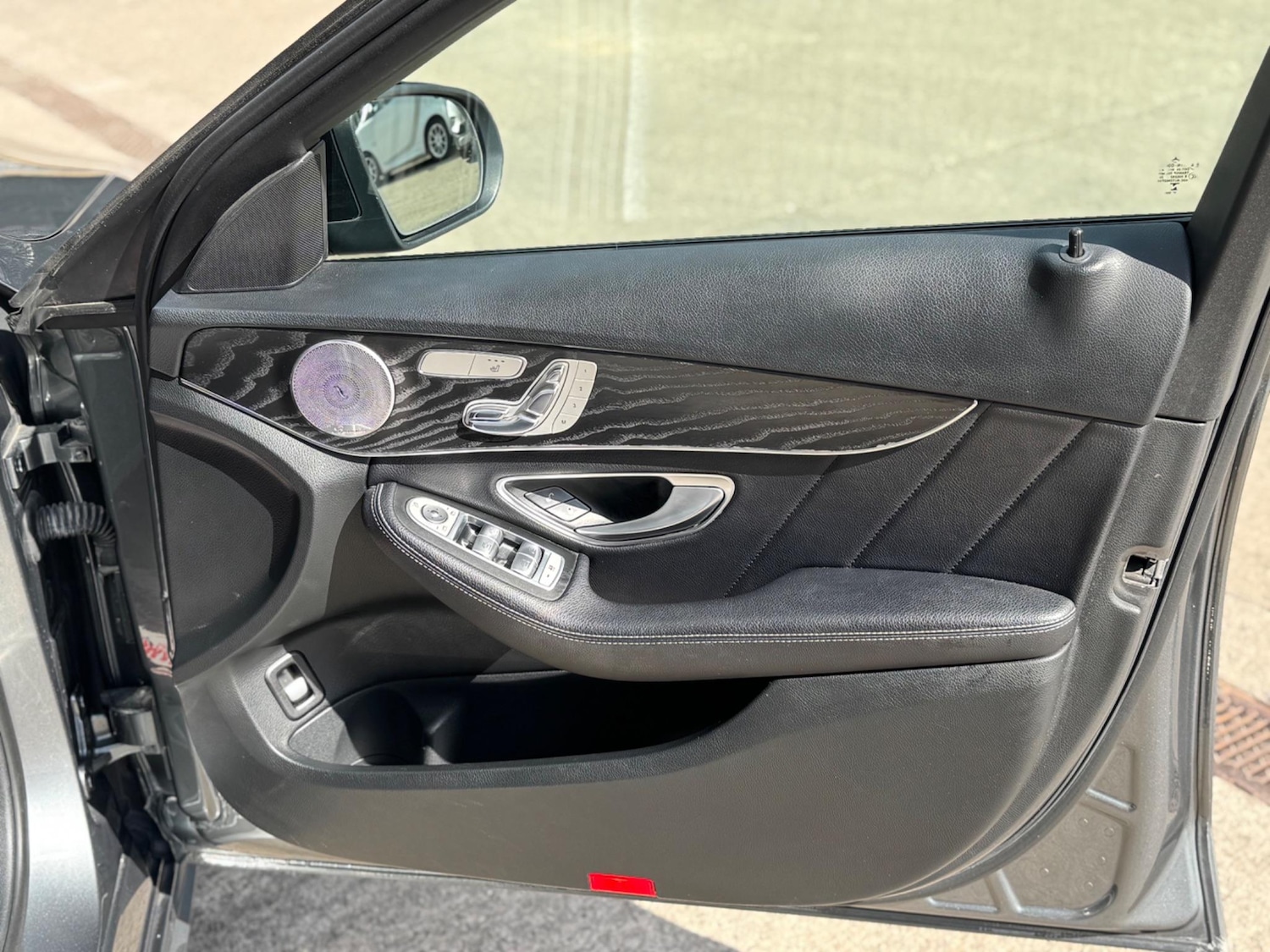 Vehicle 29