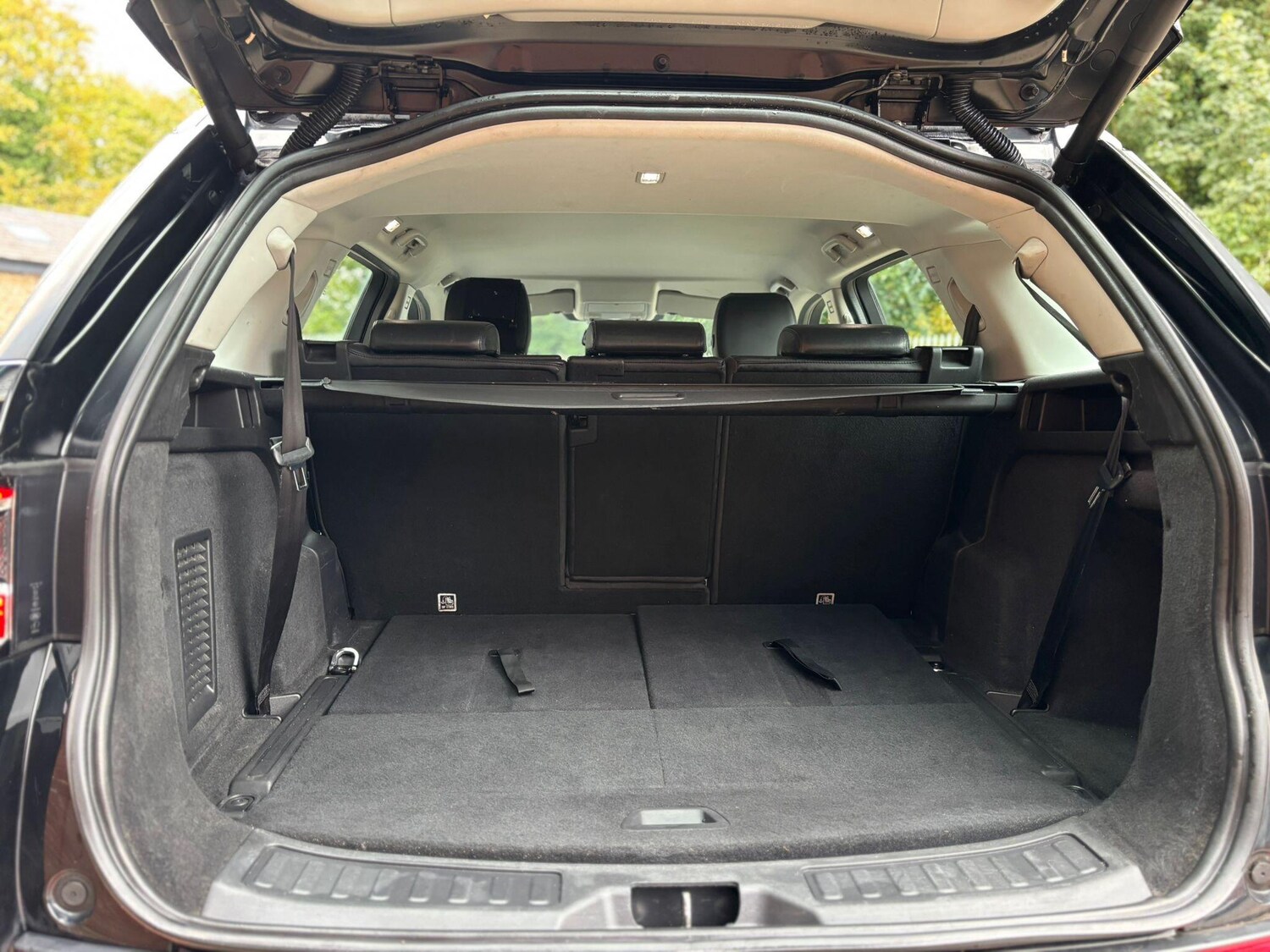 Used Land Rover Discovery Sport 2016 for sale - 76167512: Photo 13