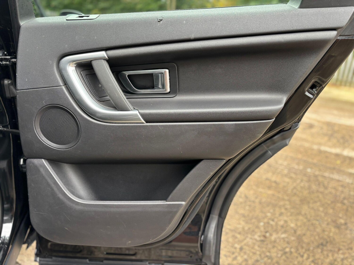 Used Land Rover Discovery Sport 2016 for sale - 76167512: Photo 14