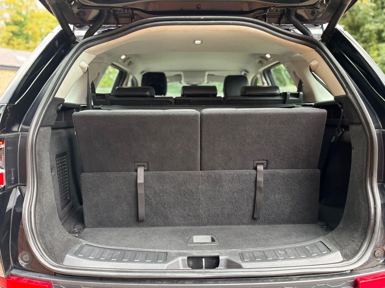 Used Land Rover Discovery Sport 2016 for sale - 76167512: Photo 17