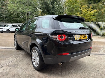 Used Land Rover Discovery Sport 2016 for sale - 76167512: Photo 2