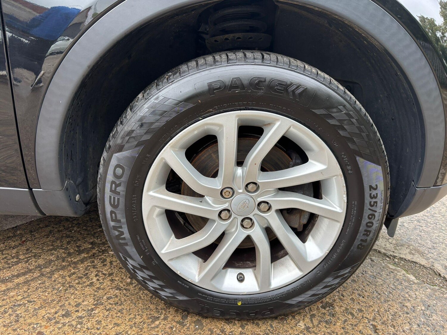 Used Land Rover Discovery Sport 2016 for sale - 76167512: Photo 7