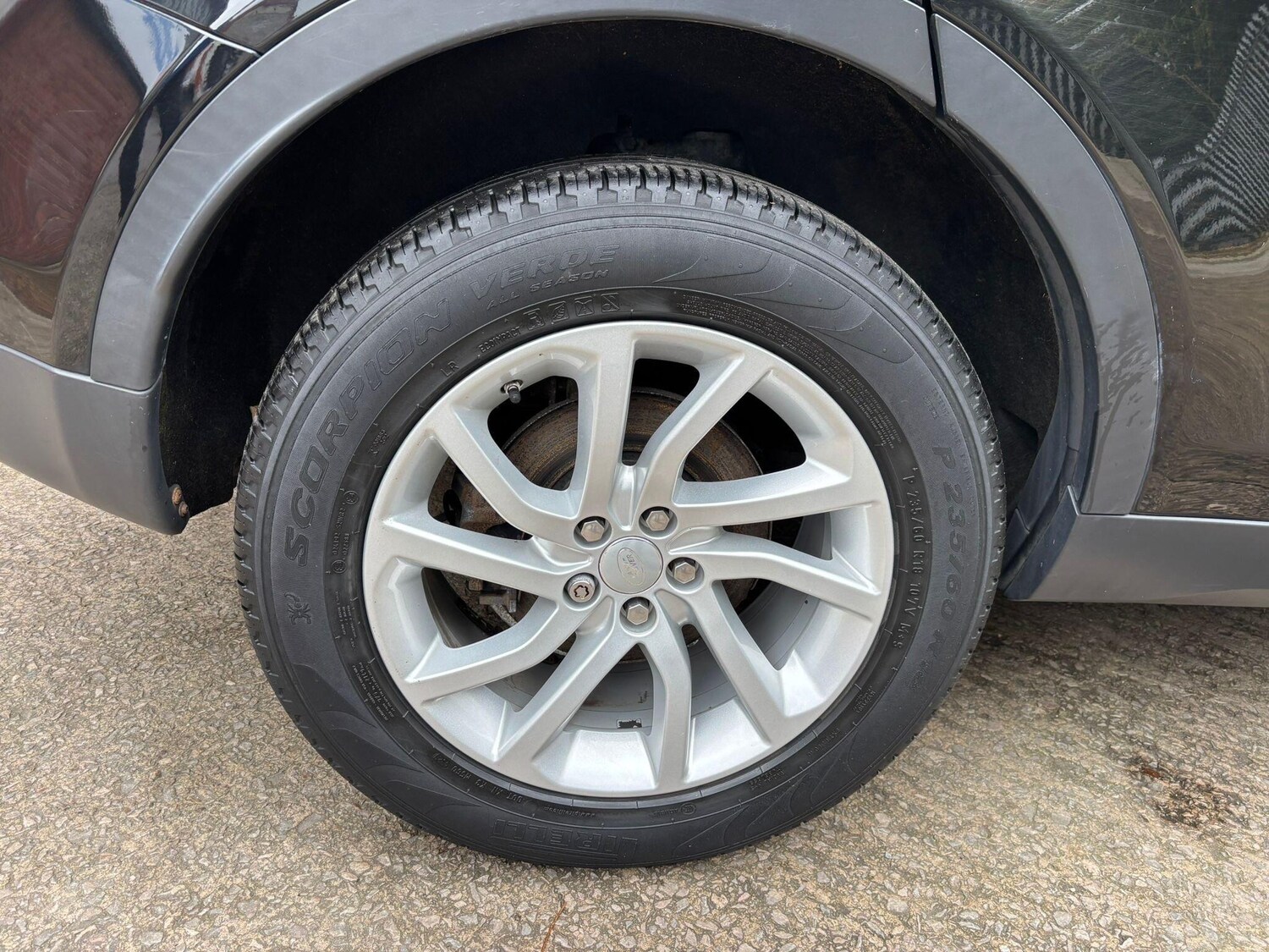 Used Land Rover Discovery Sport 2016 for sale - 76167512: Photo 9