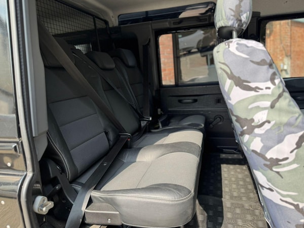 Used Land Rover Defender 110 2012 for sale - 74978017: Photo 28