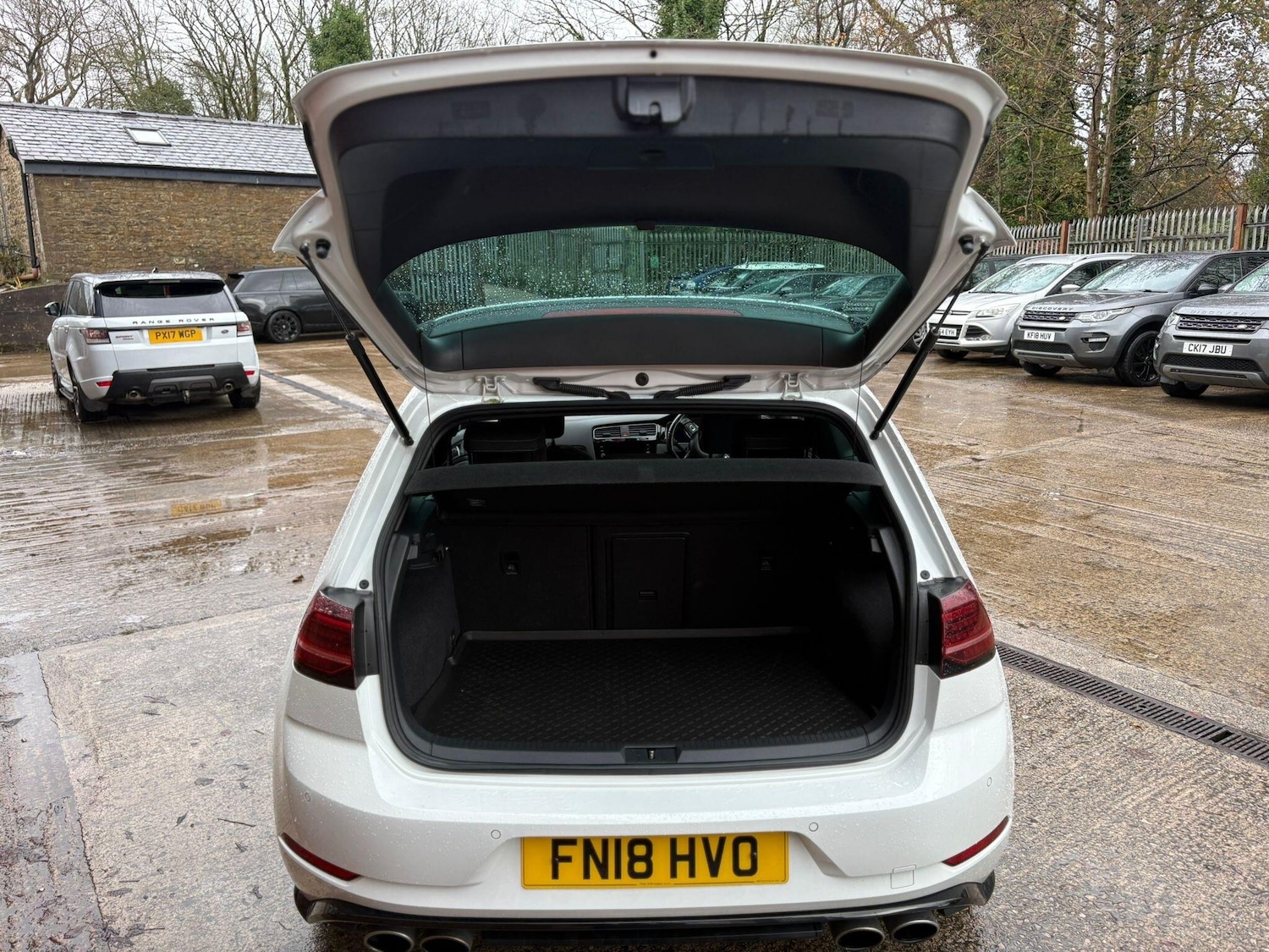 Used Volkswagen Golf 2018 for sale - 76613298: Photo 21