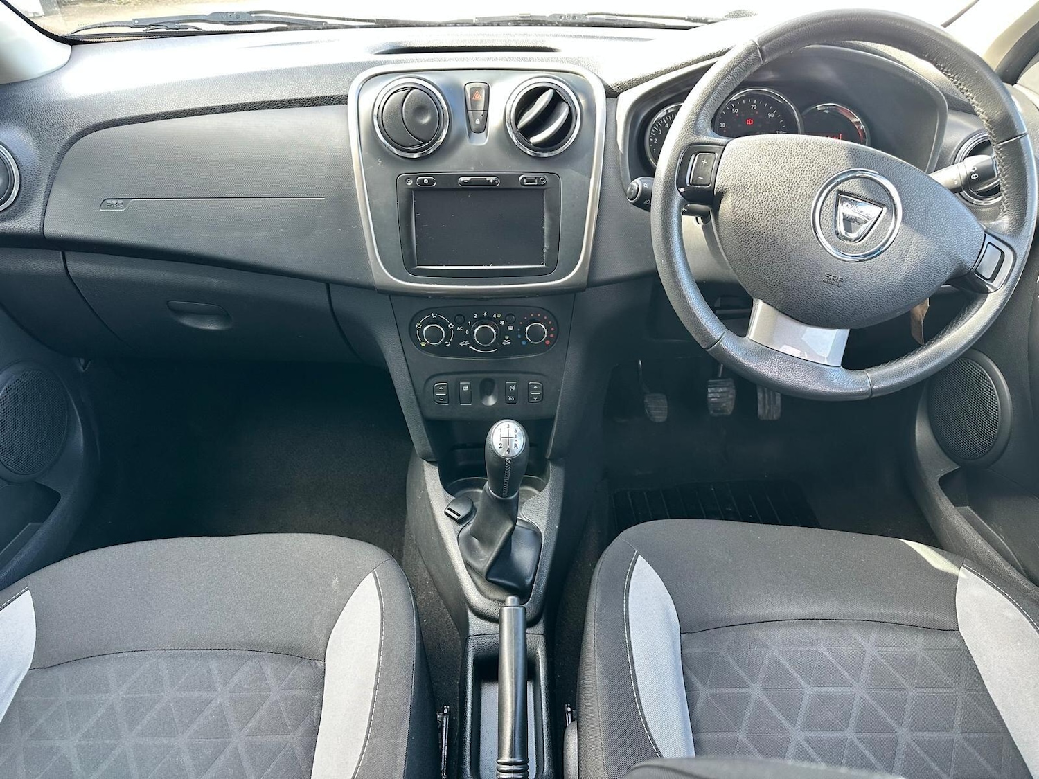 Used Dacia Sandero Stepway 2013 for sale - 78074015: Photo 10