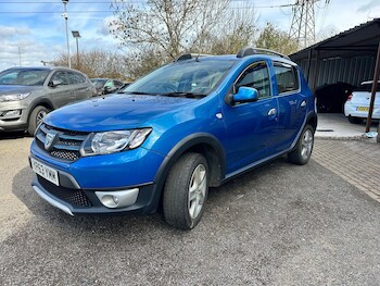 Used Dacia Sandero Stepway 2013 for sale - 78074015: Photo