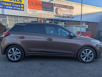 Used Hyundai i20 2015 for sale - 78462075: Photo