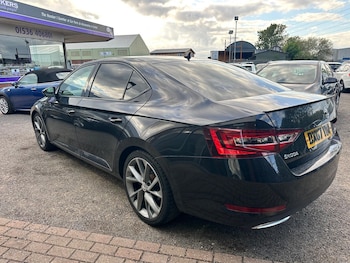 Used Skoda Superb 2017 for sale - 78662396: Photo