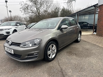 Used Volkswagen Golf 2015 for sale - 78074063: Photo