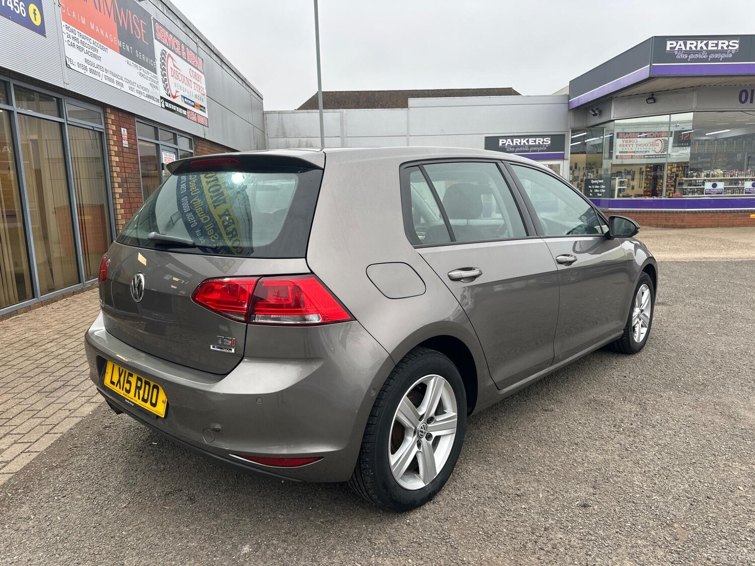 Used Volkswagen Golf 2015 for sale - 78074063: Photo 8