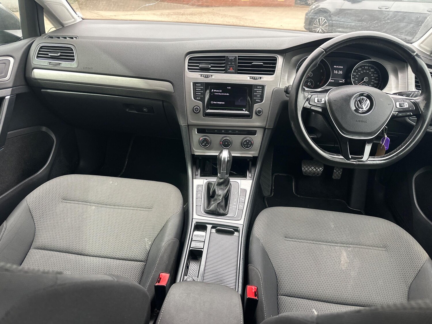 Used Volkswagen Golf 2015 for sale - 78074063: Photo 9