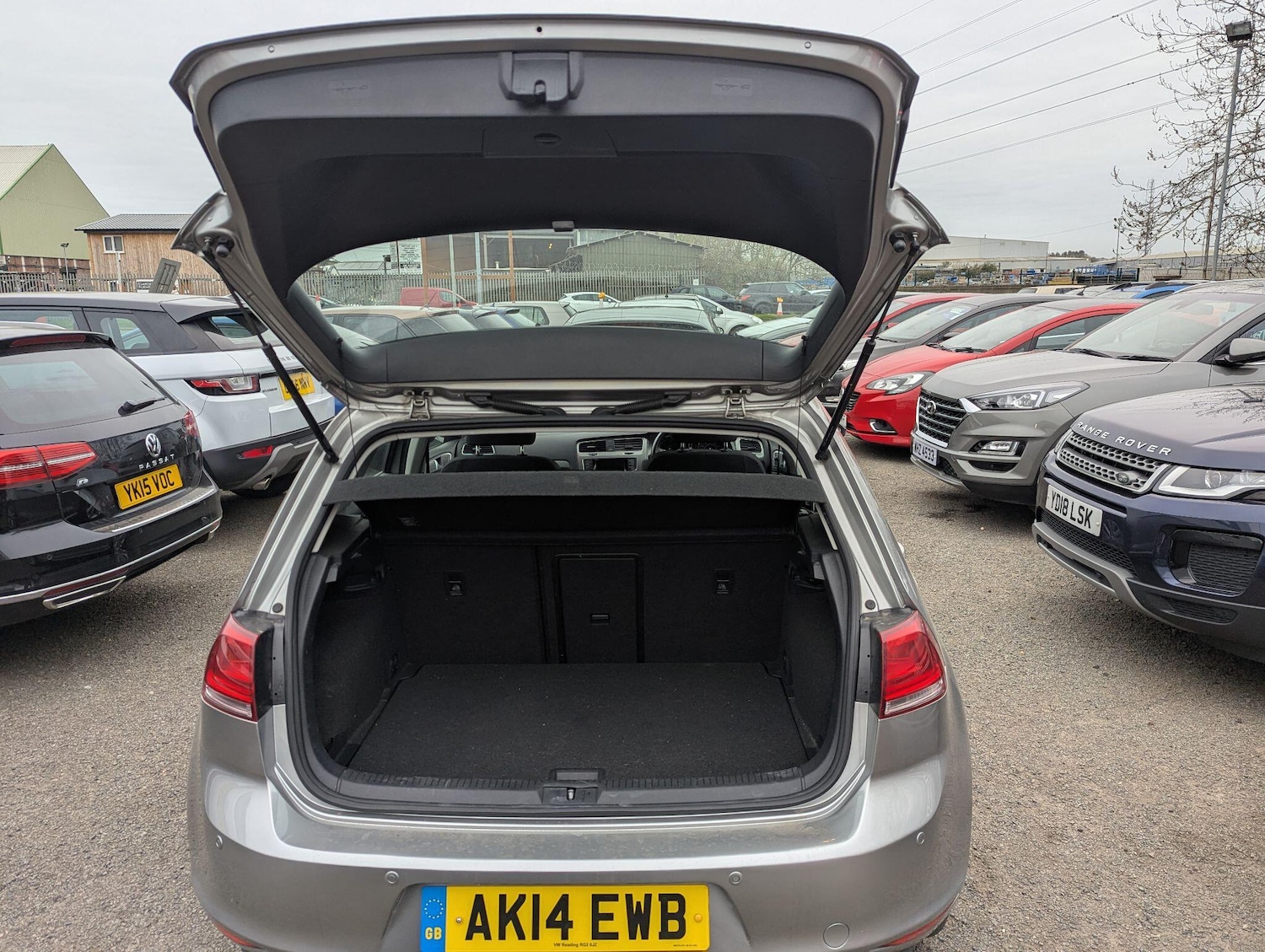 Used Volkswagen Golf 2014 for sale - 78099886: Photo 11