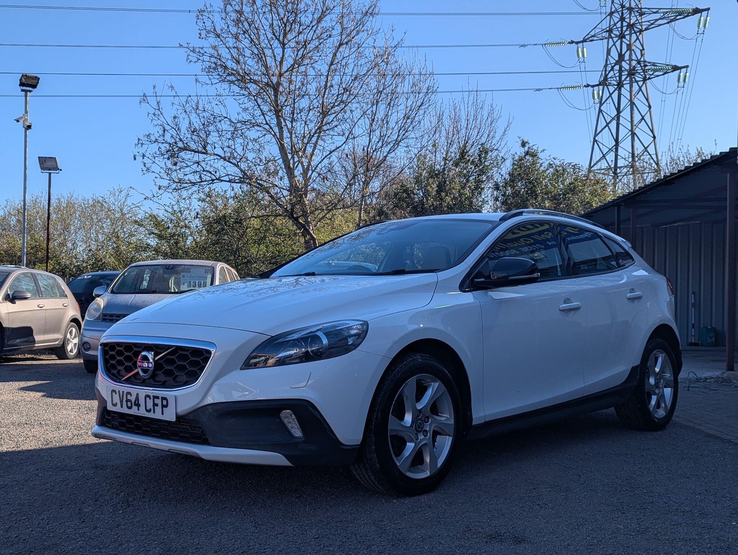 Used Volvo V40 2014 for sale - 78157025: Photo 3