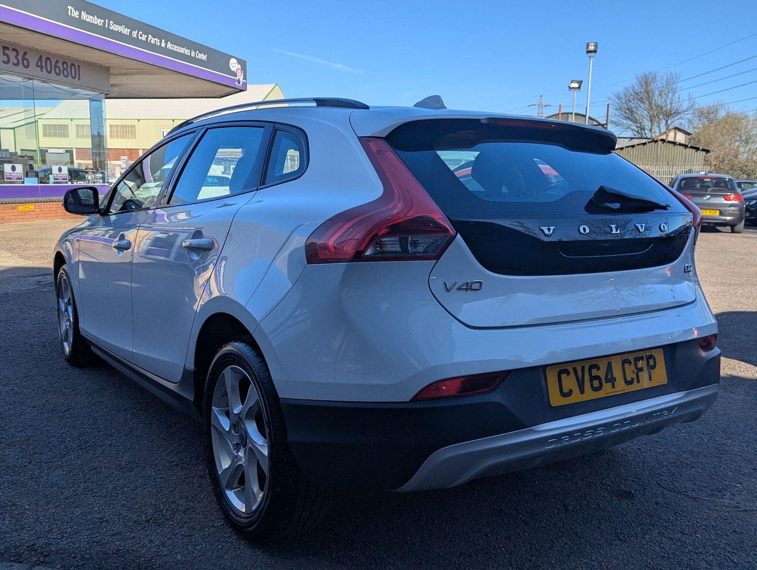 Used Volvo V40 2014 for sale - 78157025: Photo 4